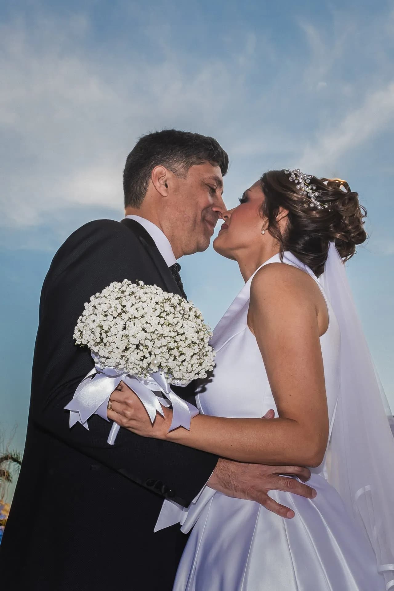 Bajo el cielo — Bodas